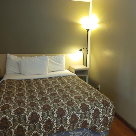 Magnuson Hotel Creston Buitenkant foto