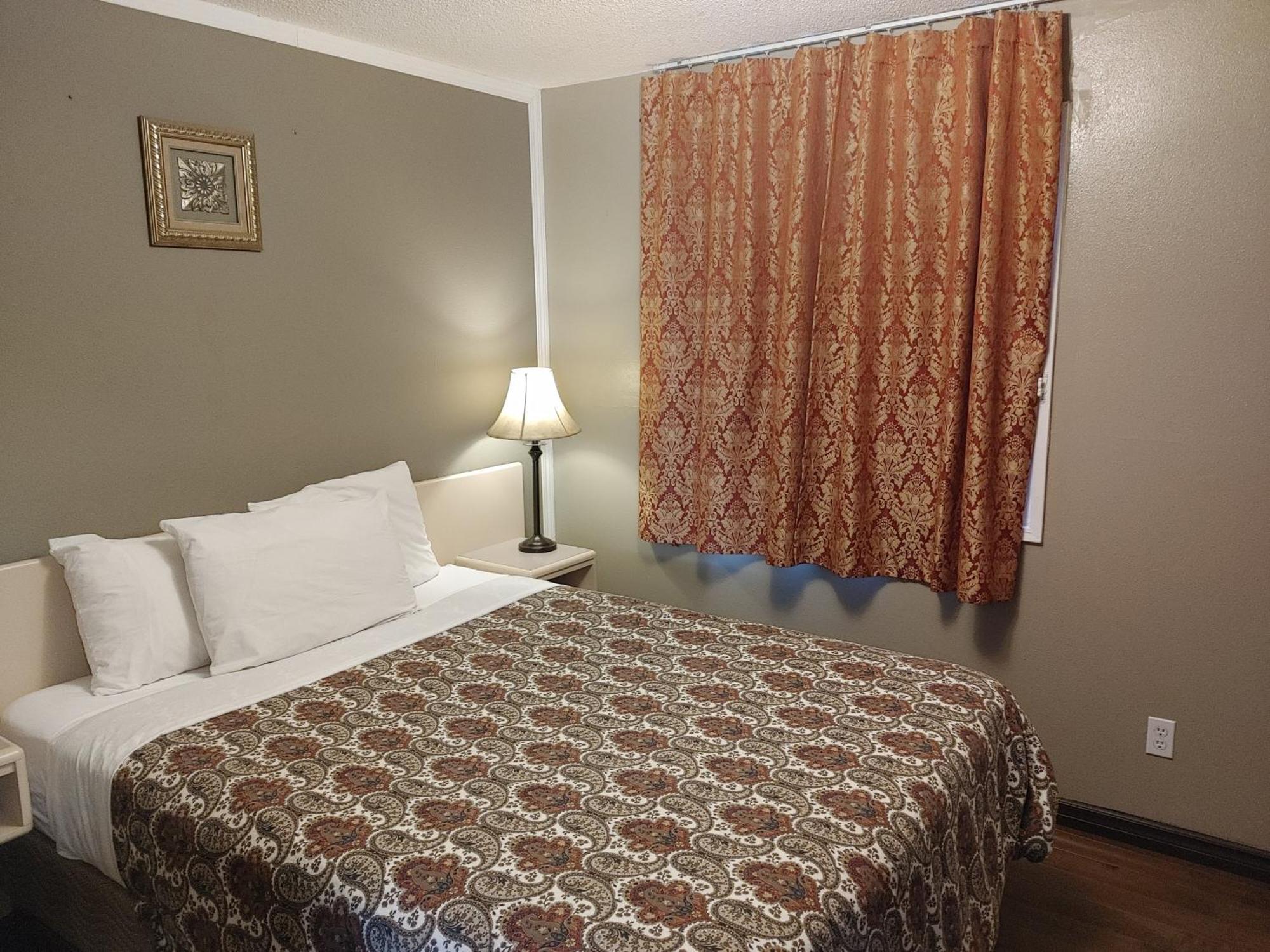 Magnuson Hotel Creston Buitenkant foto