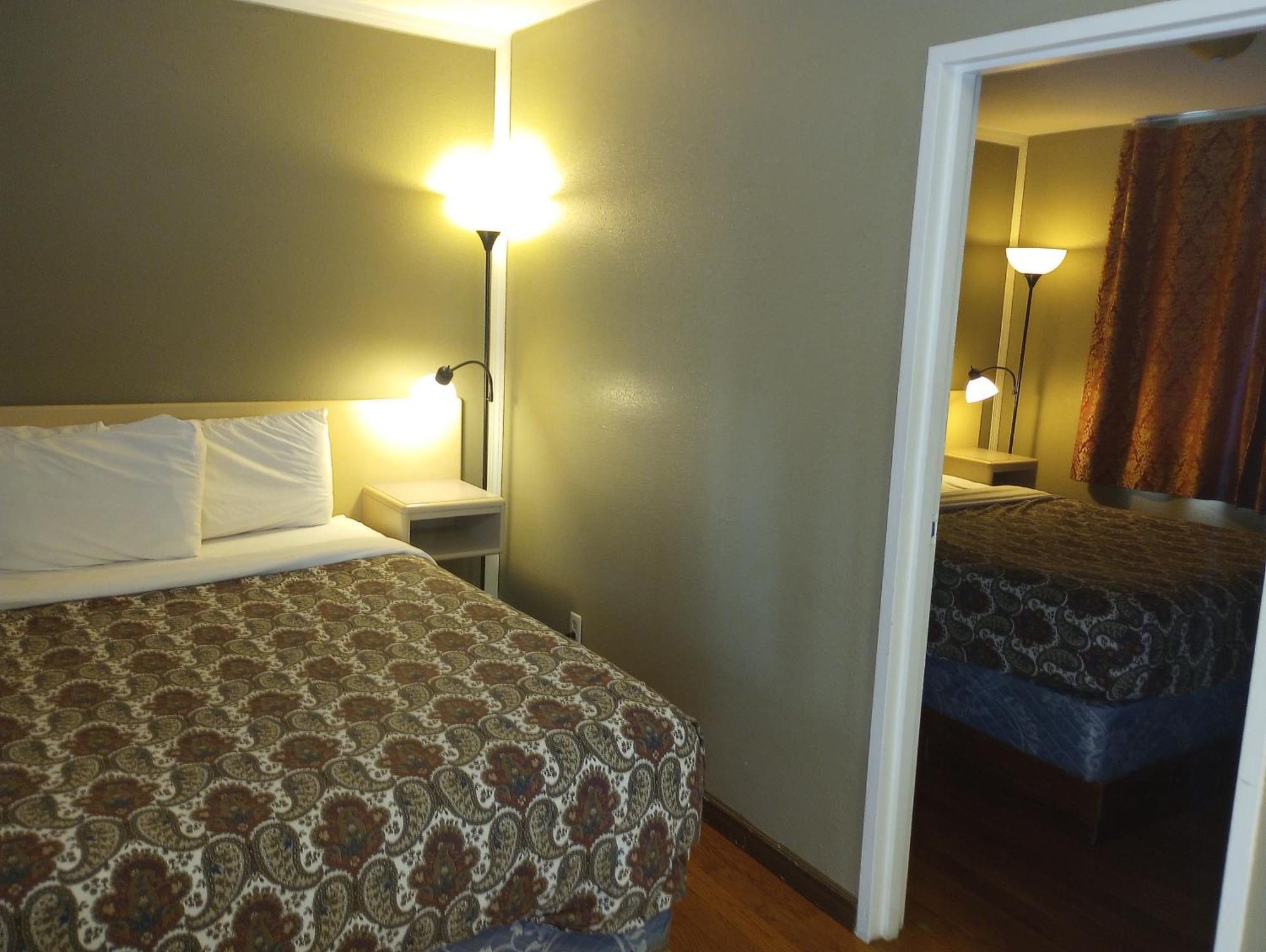 Magnuson Hotel Creston Buitenkant foto
